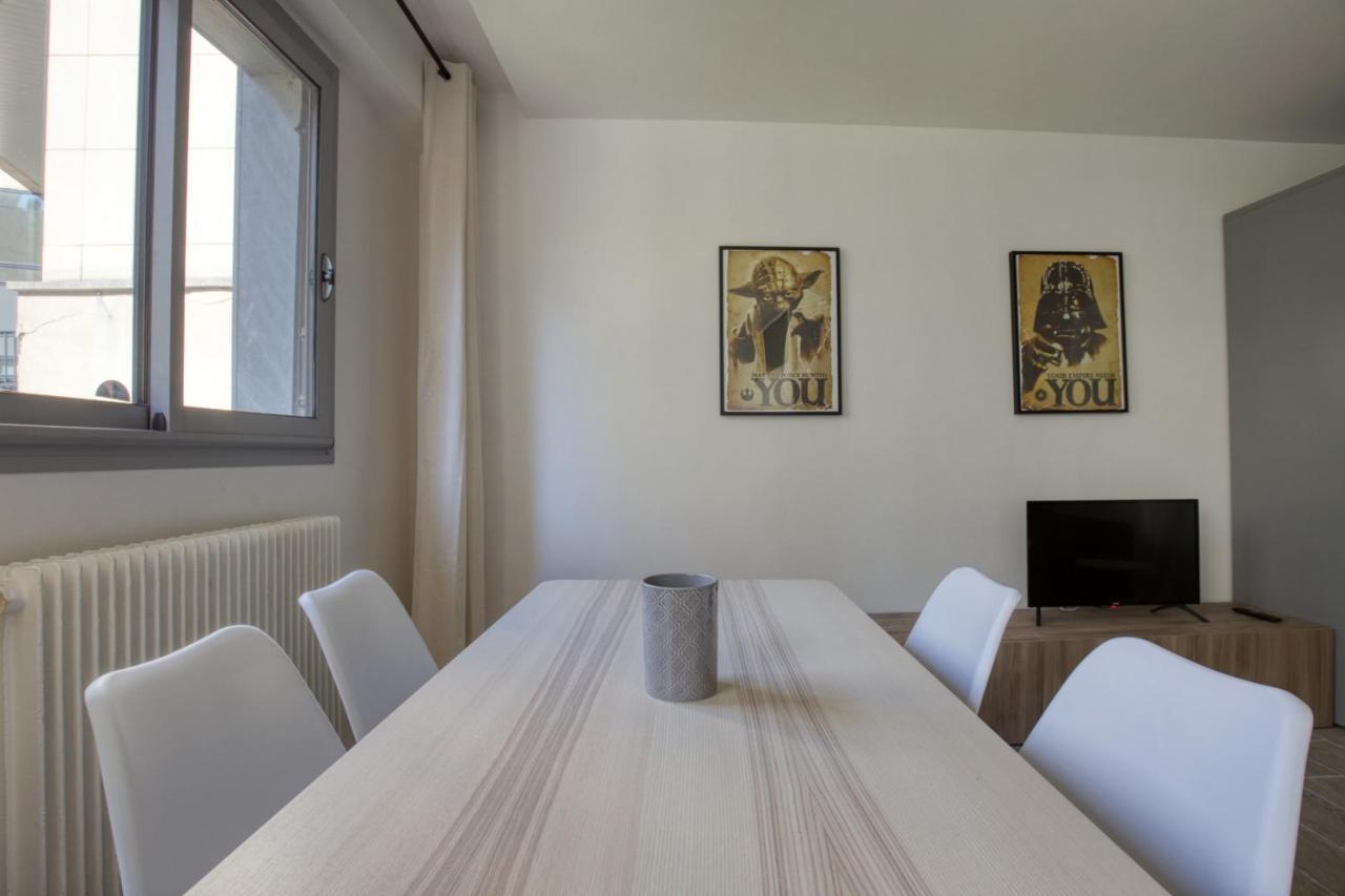 Charming Apartment In The Heart Of The 19Th Paříž Exteriér fotografie