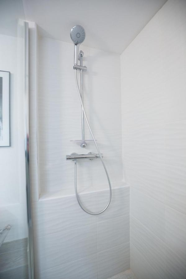 Charming Apartment In The Heart Of The 19Th Paříž Exteriér fotografie